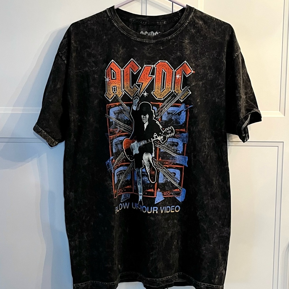 AC/DC Graphic Tour T-Shirt size L